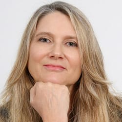 TANJA TROSKOT