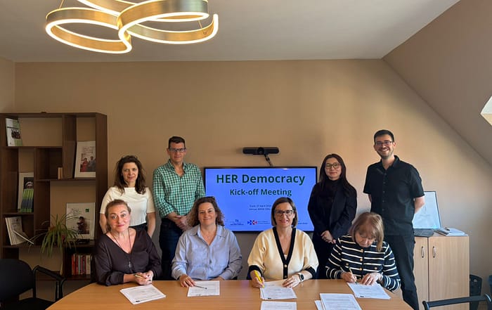 Projekt/Project HER Democracy